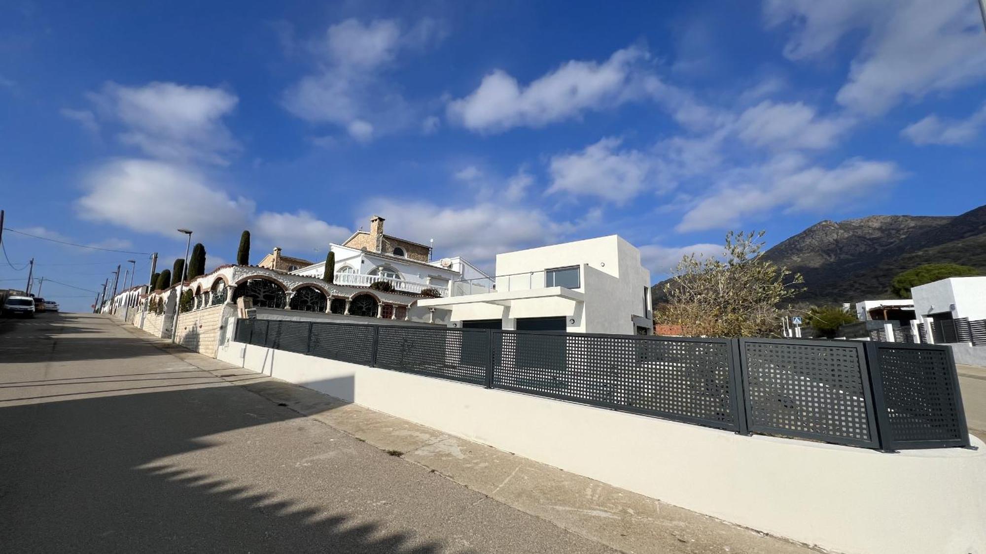 Casa Moderna Roses Con Piscina Y Jardin Mas Bosca, Roses Villa Palau Saverdera Eksteriør billede
